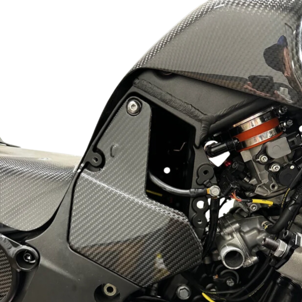 AGM ZX14R Carbon Battery Cover